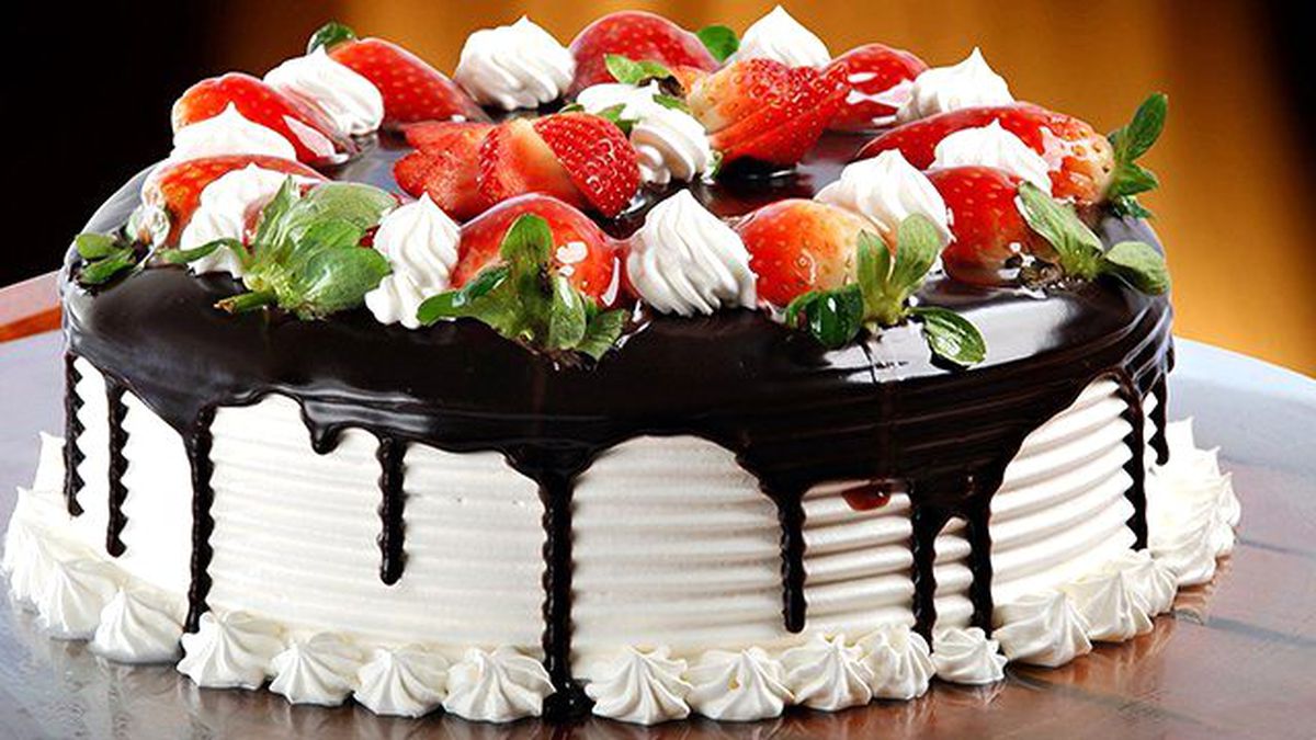 7 Yıl Süren, Pastanın Sızdırılan Sırrı Davasında Tazminat Kararı Çıktı