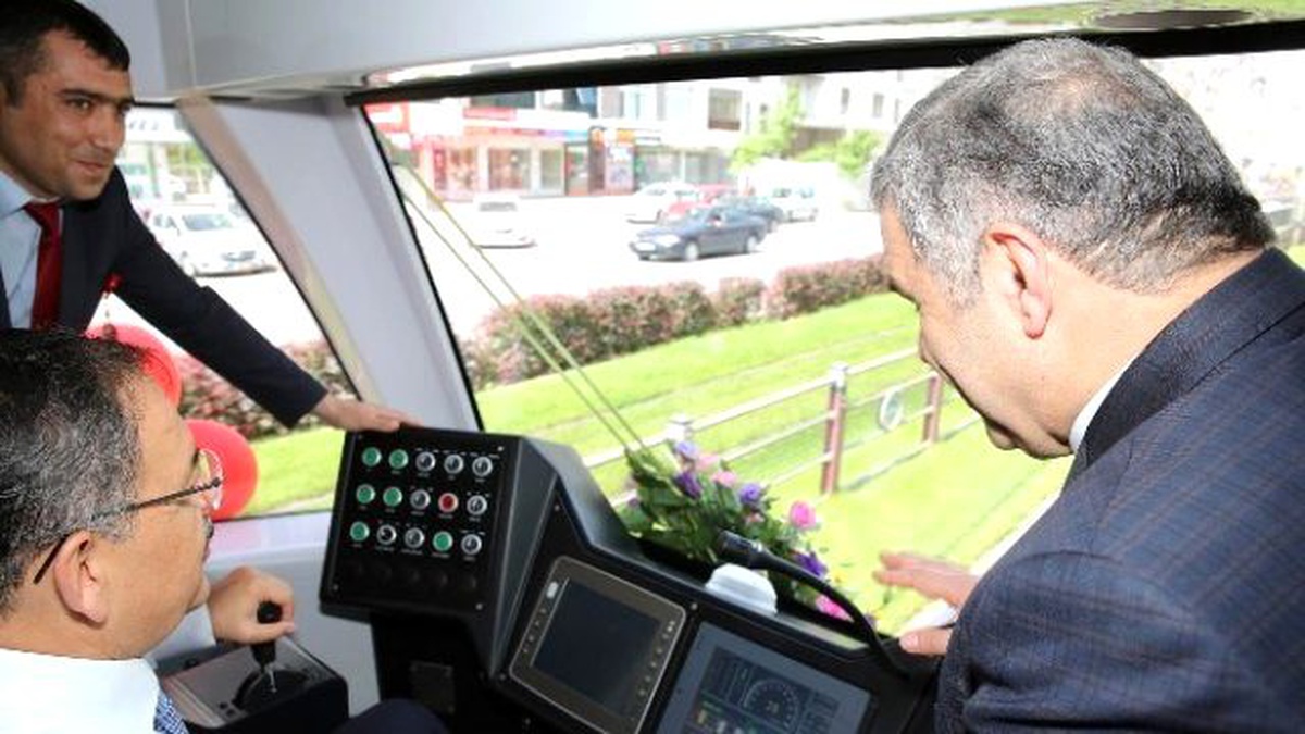 Başkanlıkta Sipariş Verdi, Bakanlıkta Test Etti