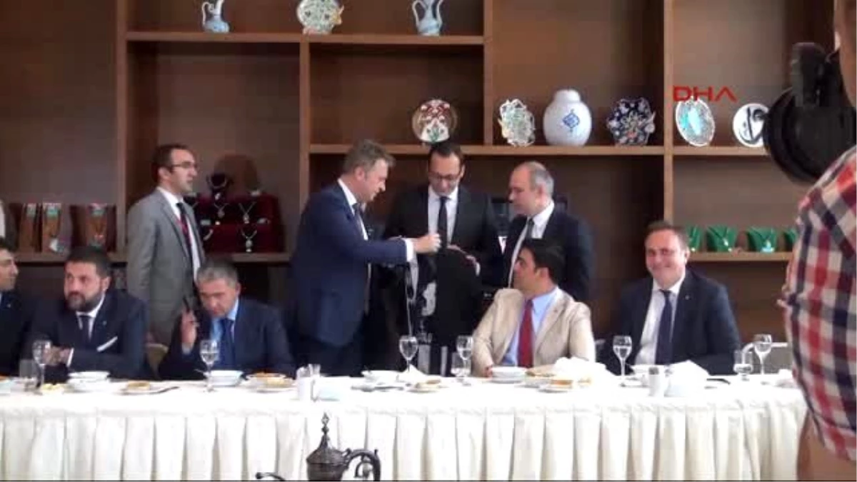 Beşiktaş Kulübü Başkanı Orman Önümüzdeki 3 Senede Bu Ülkenin En Büyük Kulübü Olan Beşiktaş\'ın...