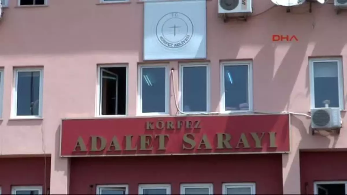 Kocaeli İş Makinesi ile Kazı Yapan Defineciler Yakalandı