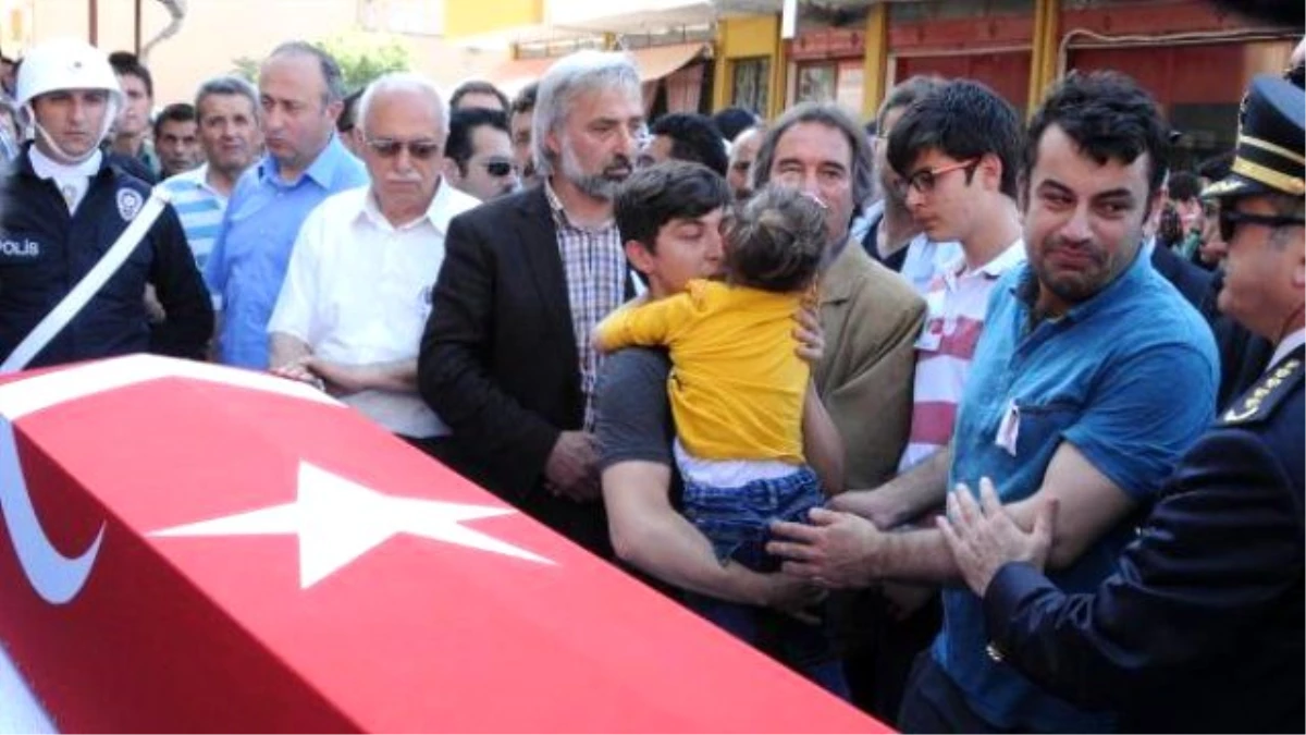 Şehit Polis Memuru Osman Bodur, Giresun\'da Toprağa Verildi