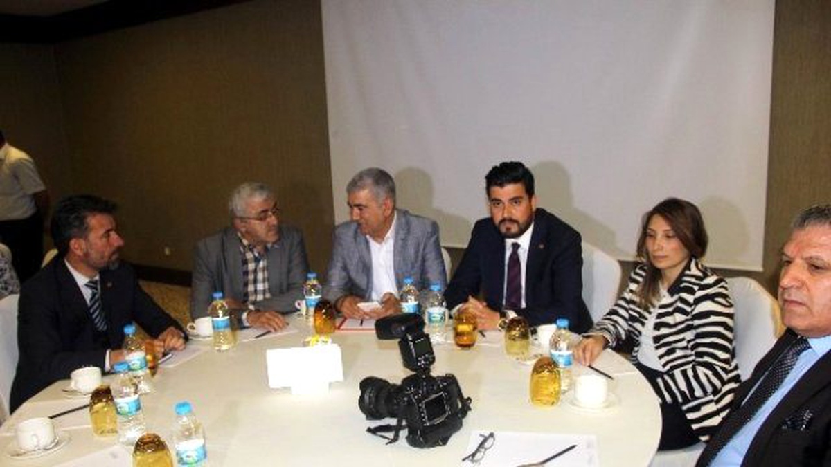 Vali Yerlikaya Kent Yöneticileri ile Basın Bir Araya Geldi