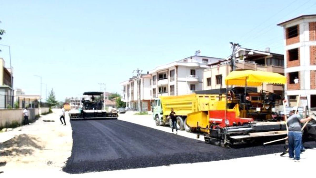 Yeni Hastane Yolu Asfaltlanıyor