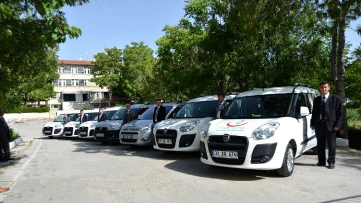 Afyonkarahisar Halk Sağlığı Müdürlüğü Evde Sağlık Hizmetleri İçin 9 Adet Araç Kiralandı