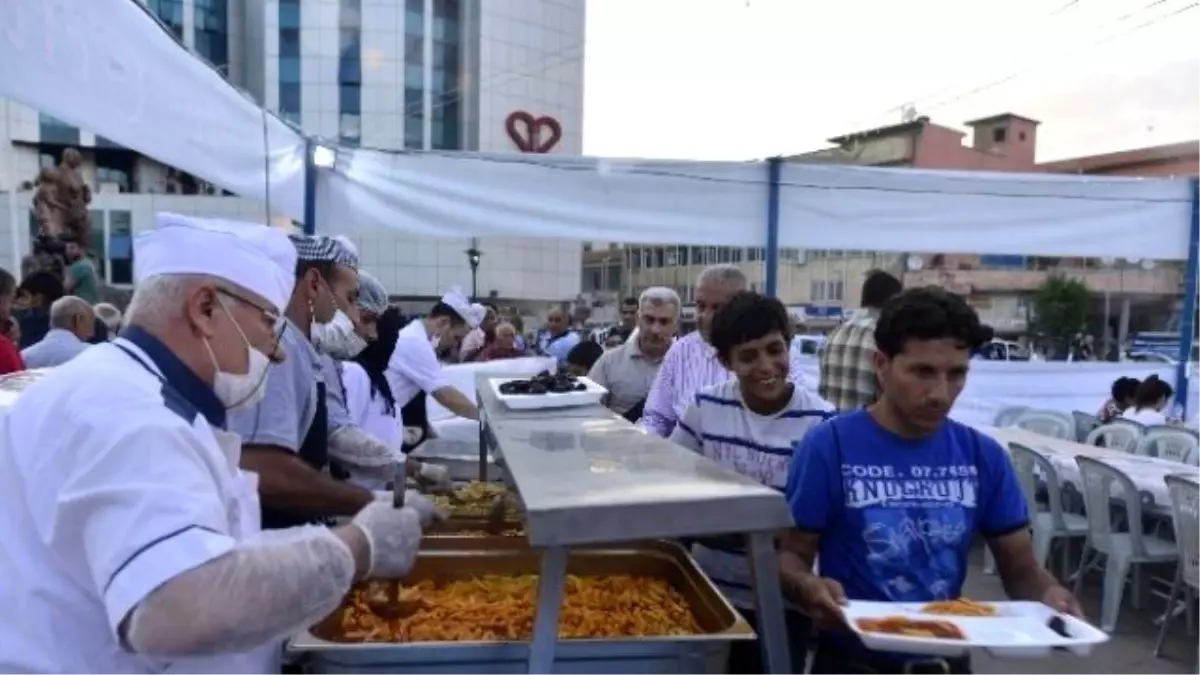 Diyarbakır Büyükşehir Belediyesi 4 İftar Çadırı Kuracak