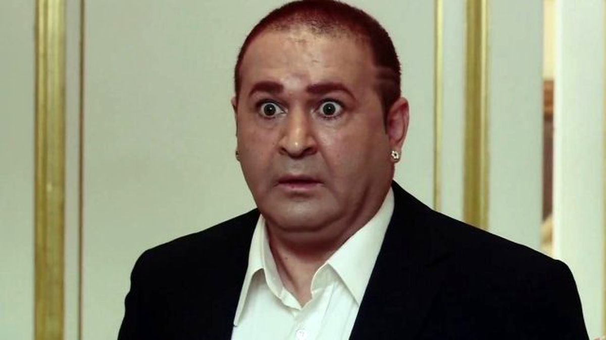 Oyuncu Şafak Sezer'e Alacak Davası Açıldı