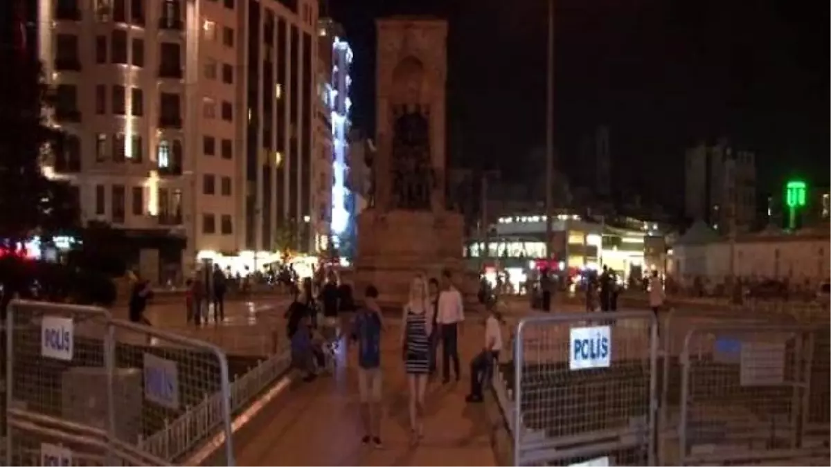 Taksim Anıtı ve Gezi Parkı Açıldı