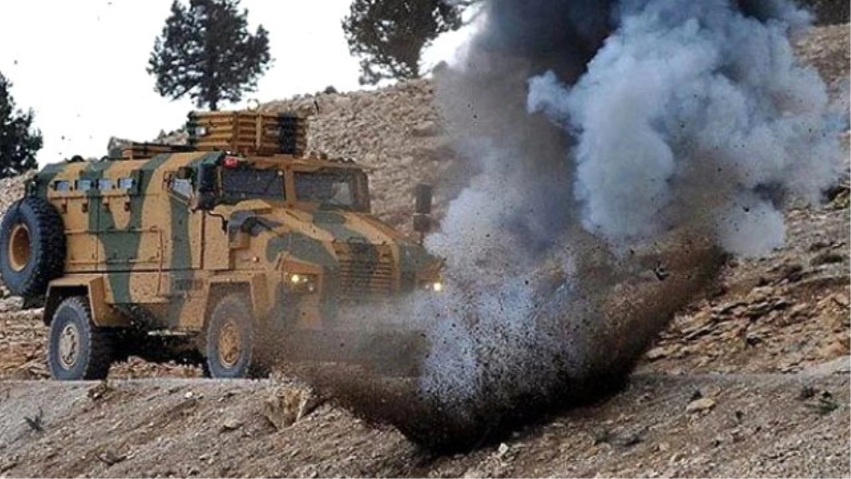 Tunceli Pülümür\'de Teröristler Tarafından Askerlere Bombalı Saldırı!