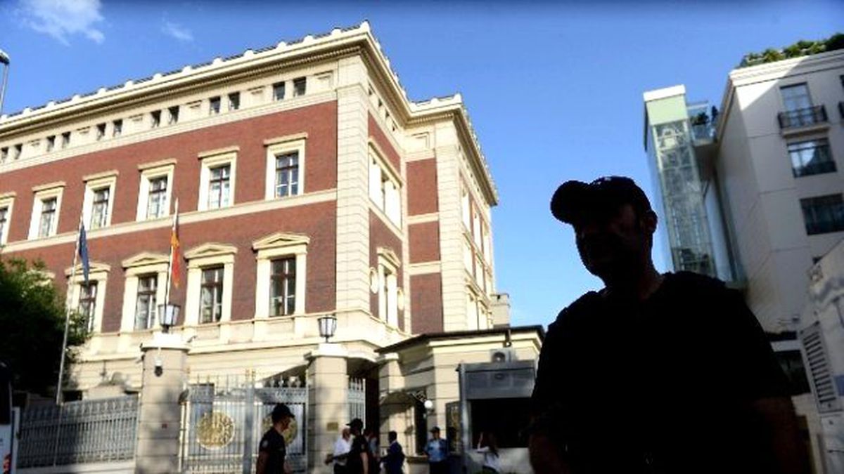 Almanya Başkonsolosluğu Önünde Yoğun Güvenlik Önlemi Alındı