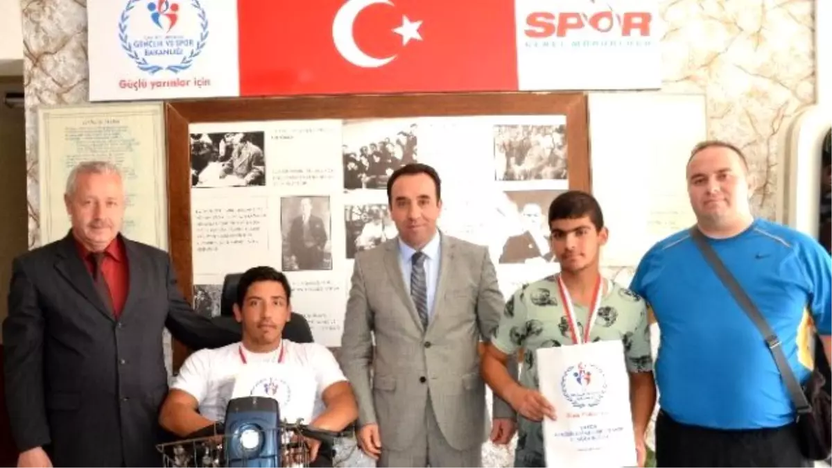 Bedensel Engelli Sporcuların Örnek Başarısı