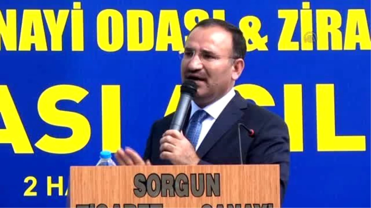 Bozdağ: "Ermeni Soykırımı İddiaları Türk Milletine Bir İftiradır"