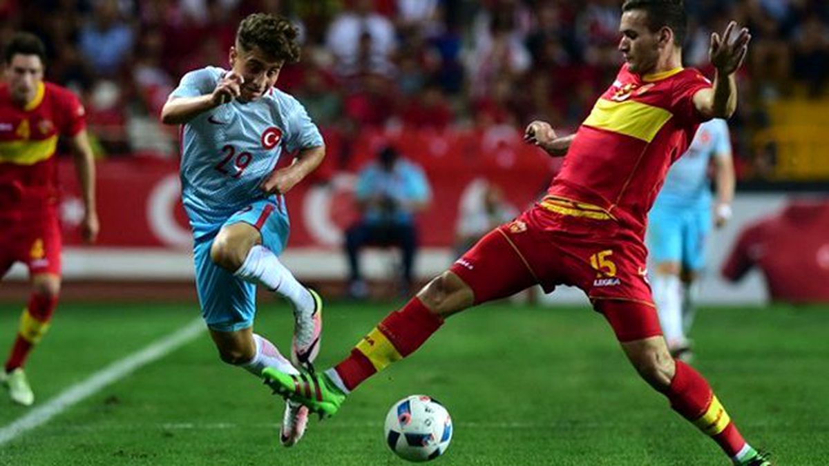 Emre Mor'un Menajeri: 10 Milyon Euro'ya Avrupa Ekibiyle Anlaşmak Üzereyiz