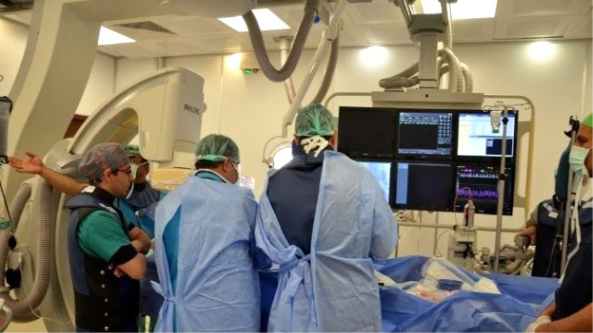 Harran Üniversitesi Tıp Fakültesinde Ameliyatsız Kalp Kapağı Değişimi Yapıldı