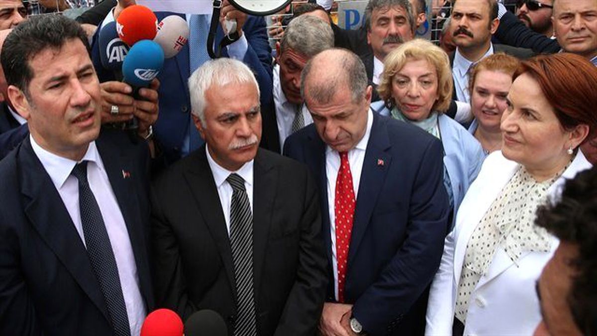 MHP'de Muhaliflerden Yeni Hamle: Delegeleri 19 Haziran'da Kurultaya Çağırdılar