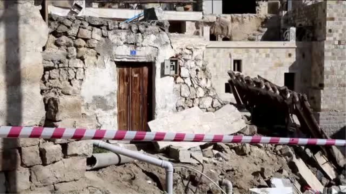 Nevşehir\'de Suriyelilerin Kaldığı Ev Çöktü: 10 Yaralı