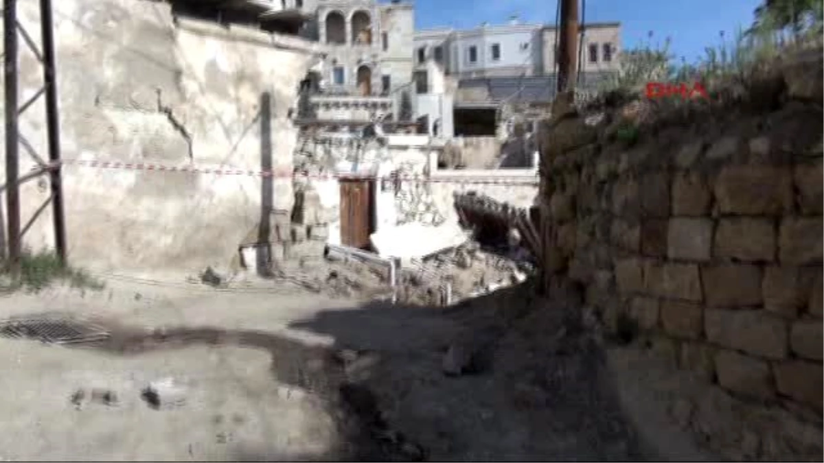 Nevşehir Suriyelilerin Oturduğu Ev Çöktü: 8 Kişi Yaralandı