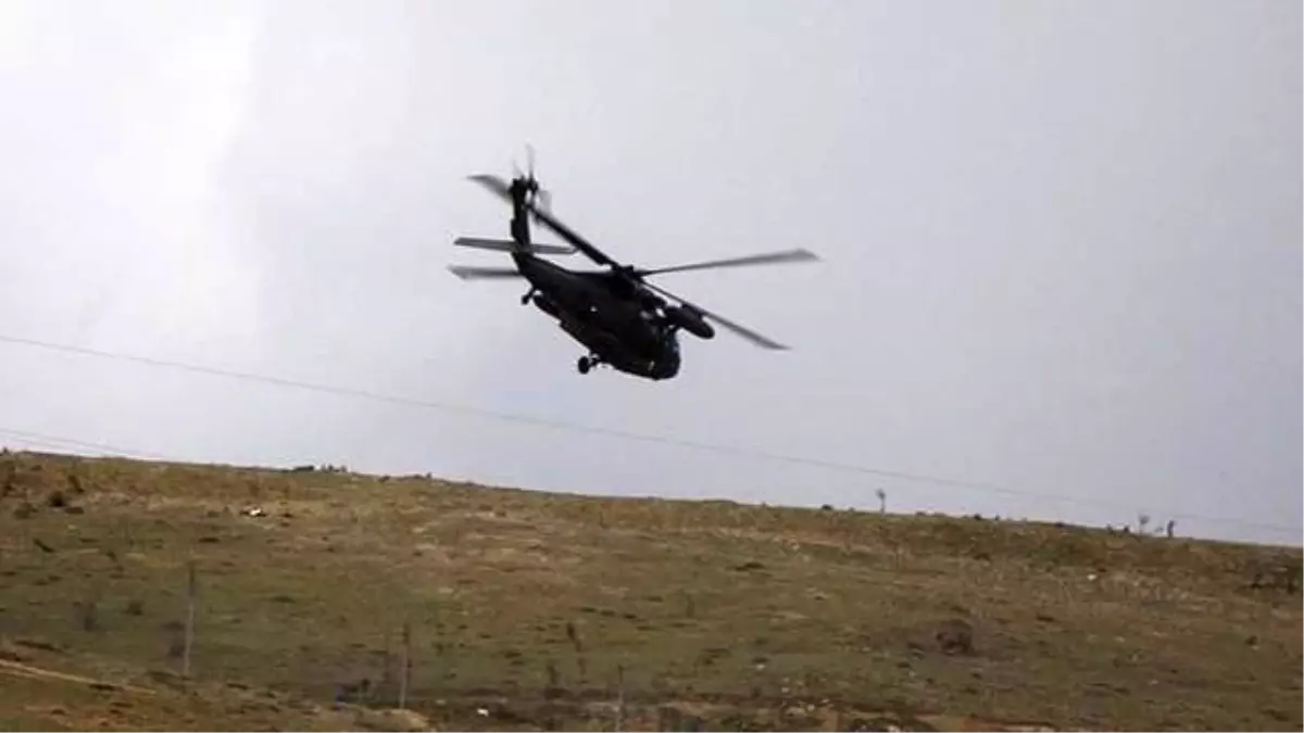 Romanya\'ya Ait Helikopter Moldova\'da Düştü: 4 Ölü