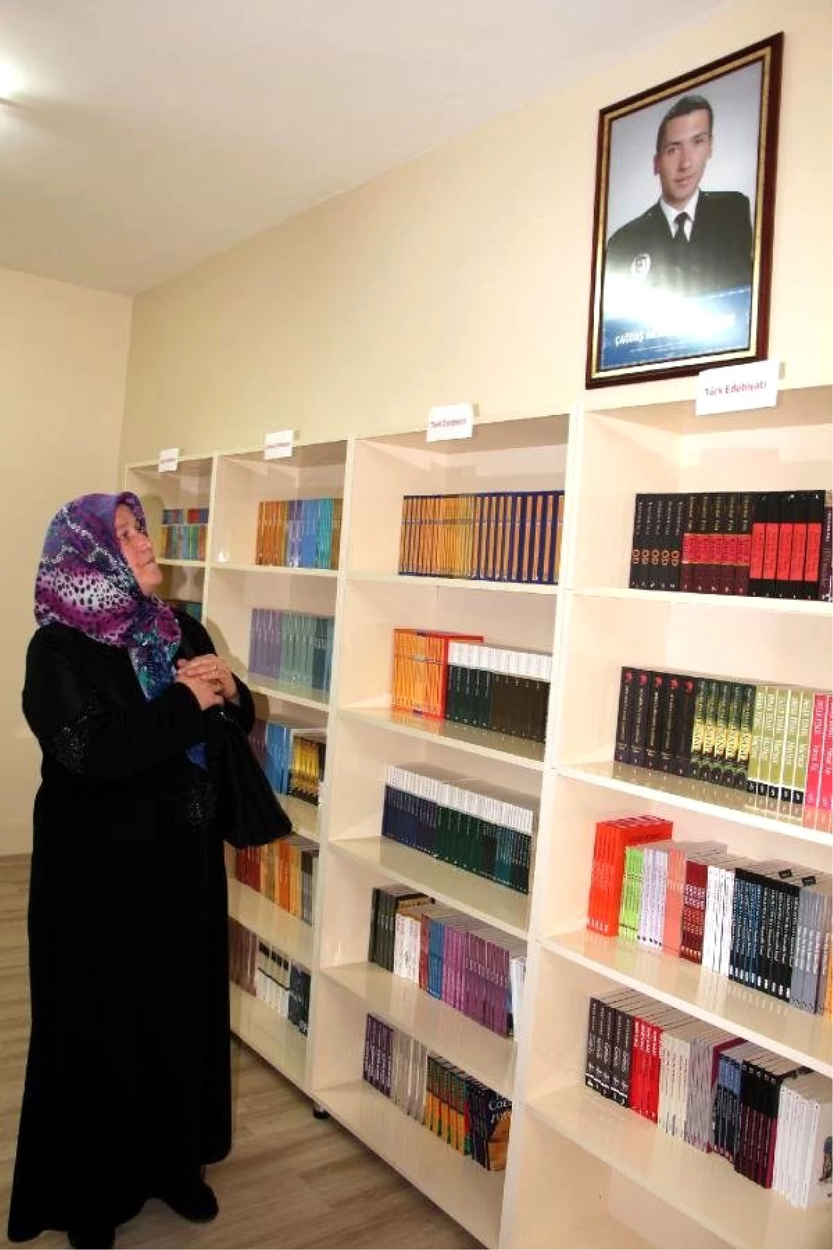 Şehit Polisler Okul Kütüphanelerinde Yaşayacak