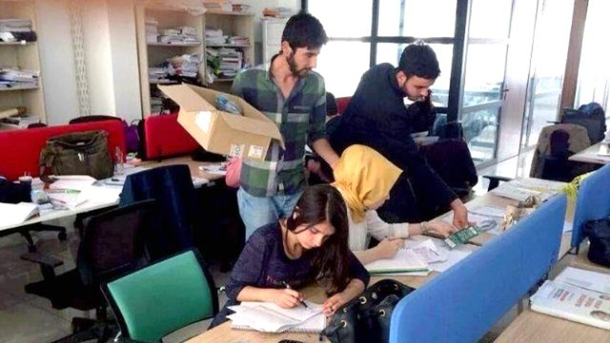 Selçuklu Gençlik Meclisi\'nden Öğrencilere Sürpriz