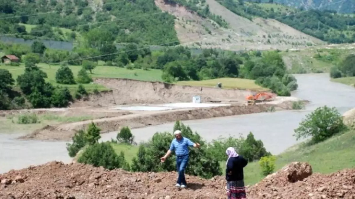 Tokat\'ta Kayıp Çocuklar Hafriyat Dökülü Alanda Arandı