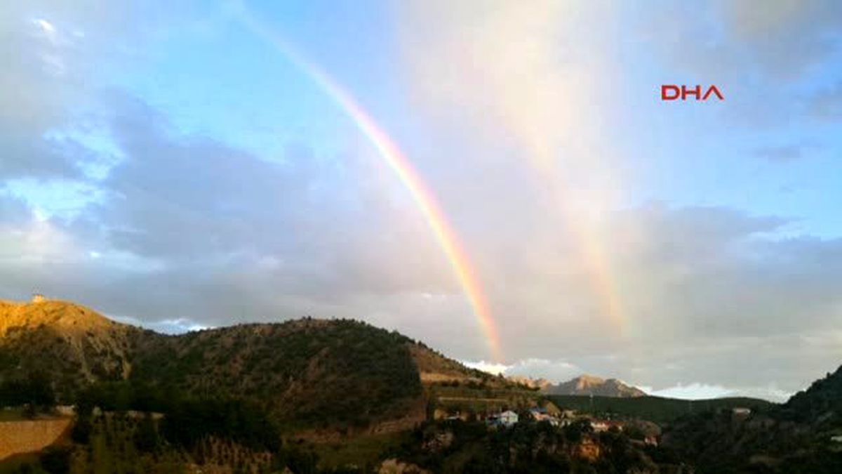 Tunceli\'de Gökkuşağı Şöleni