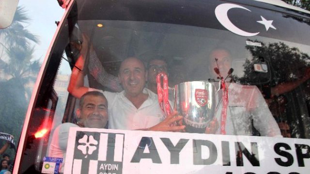 Türkiye Şampiyonu Aydınspor 1923 Coşkuyla Karşılandı