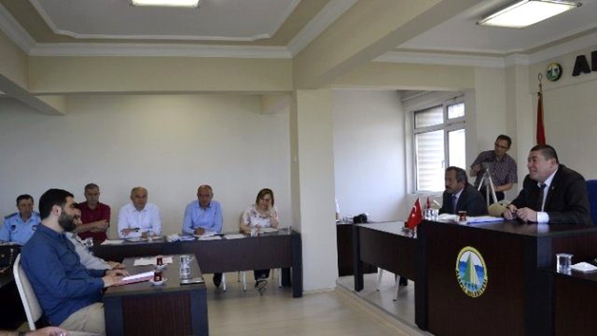 Alaplı Belediye Meclis Toplantısında \'Deniz Kumu\' Tartışması