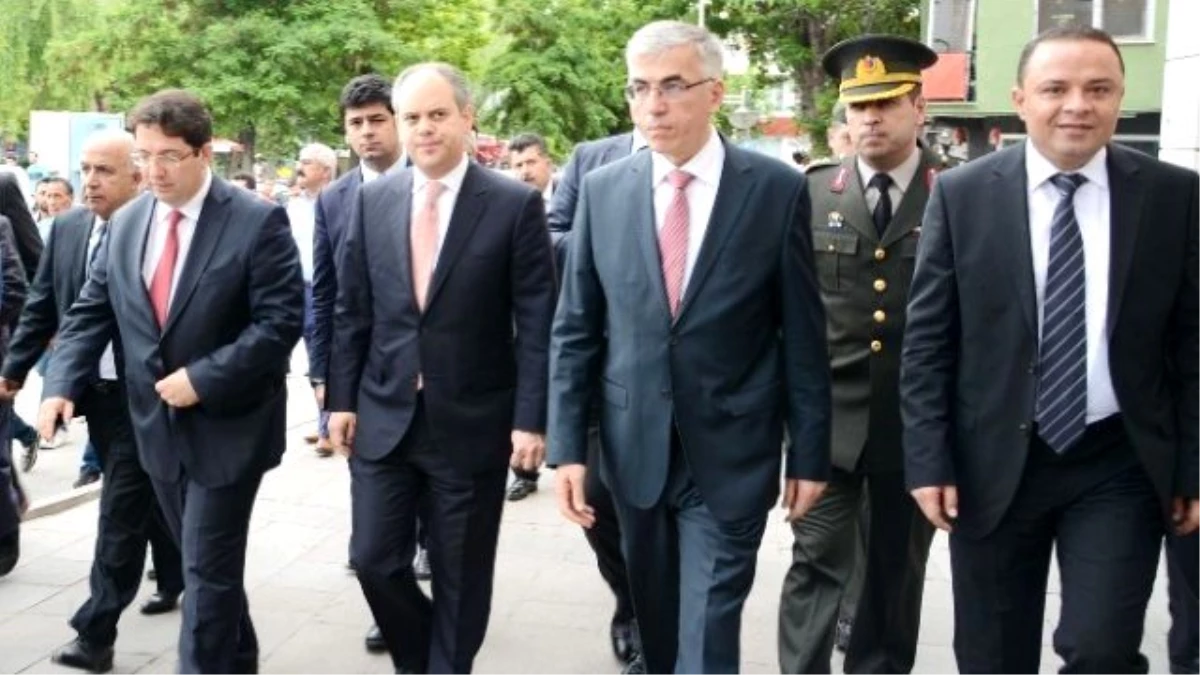 Gençlik ve Spor Bakanı Akif Çağatay Kılıç Aksaray\'da