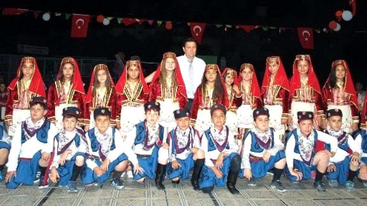 Kurtuluş\'ta Veda Gecesi