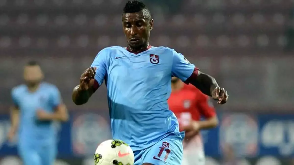 Menajerler Fenerbahçe\'ye Kevin Constant\'ı Önerdi