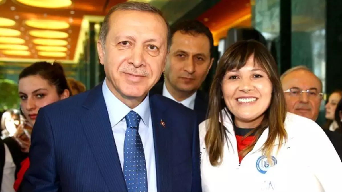 Milli Boksör, Erdoğan'a Verdiği Sözü Tuttu, Dünya Üçüncüsü Oldu