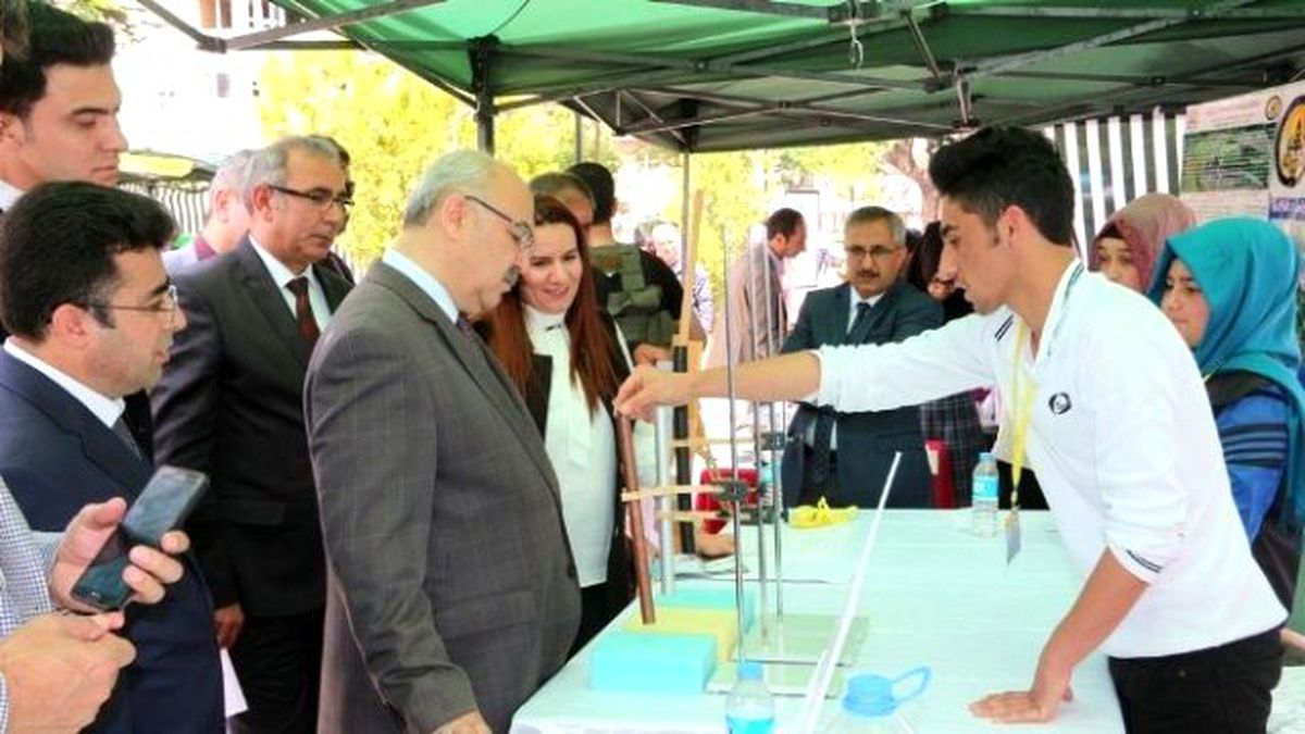 Mucitler Buluşlarını Sergiledi