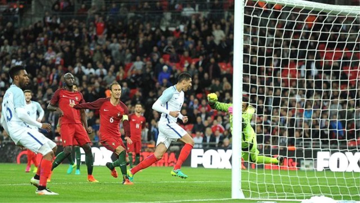 Özel Maçta İngiltere, Portekiz\'i 1-0 Yendi