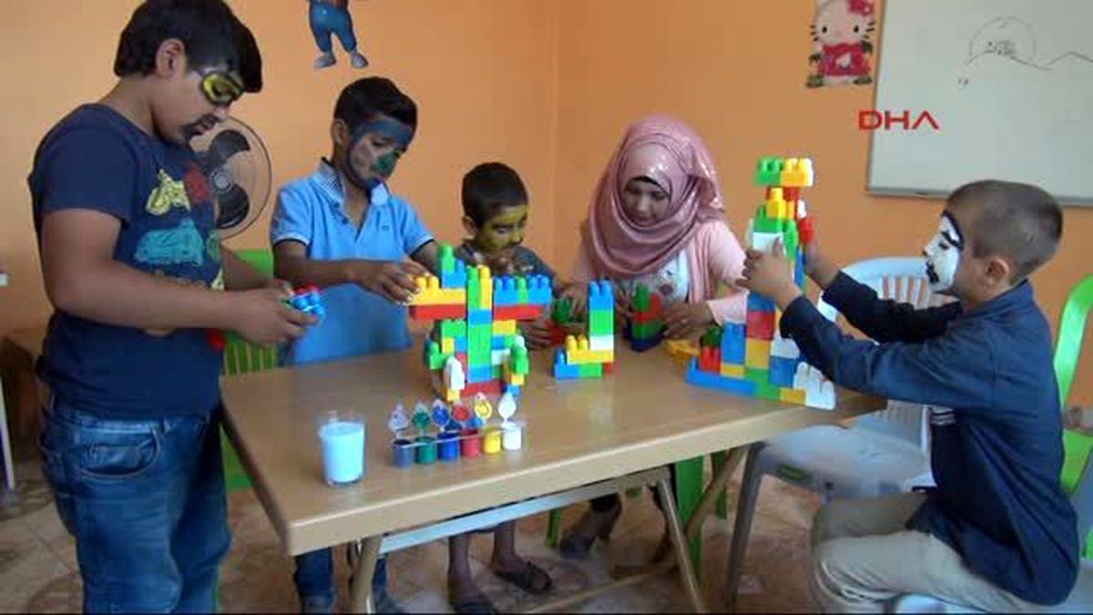 Reyhanlı Suriyeli Çocukları Sokaklardan Kurtarıyorlar