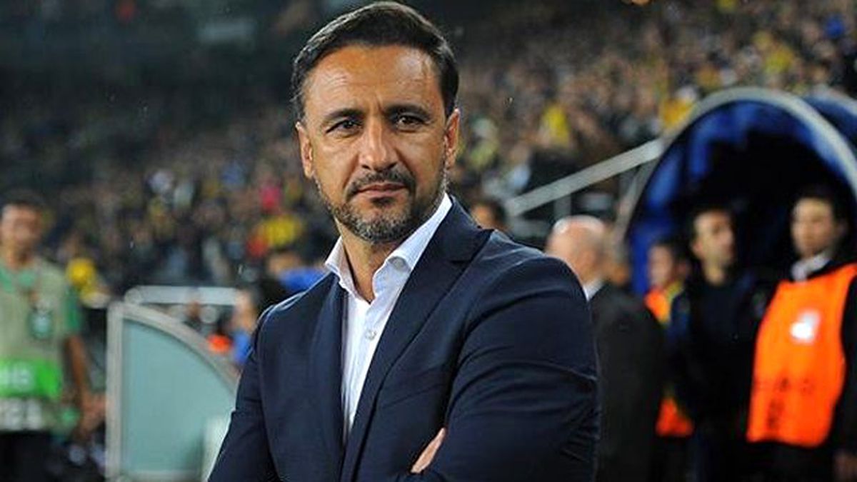 Robin van Persie, Pereira'nın Kurallarına Ayak Uyduramazsa Gönderilecek