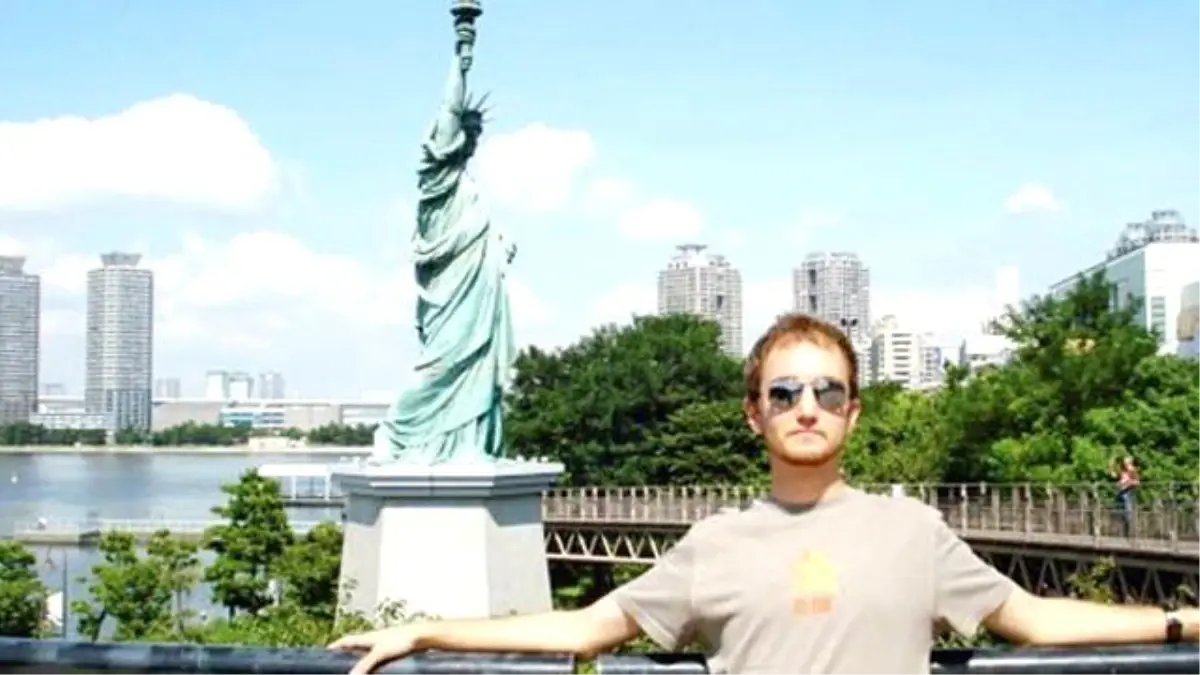 Seri Katil İle Aynı Evi Paylaştı, İlk Kez Konuştu