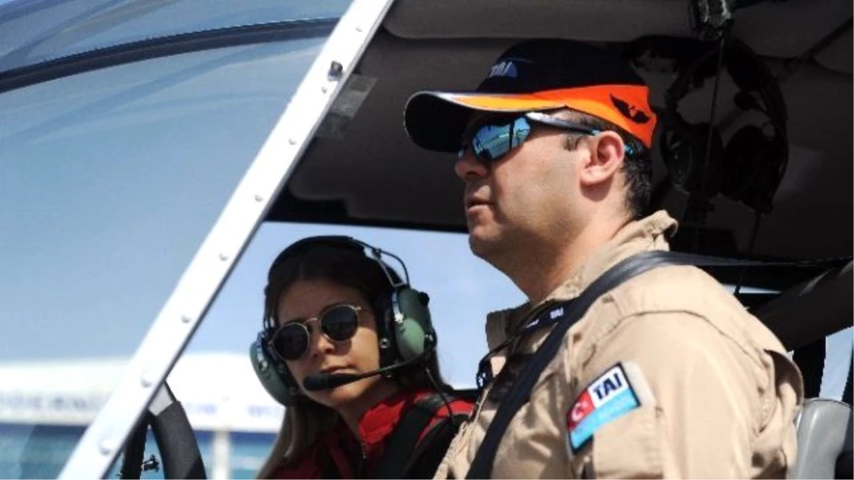 24 Yaşında Türkiye\'nin İlk Lisanslı Sivil Kadın Helikopter Pilotu Oldu