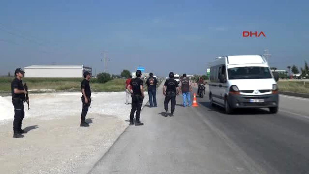 Adana Hdp Eş Genel Başkanı Selahattin Demirtaş,adana\'da