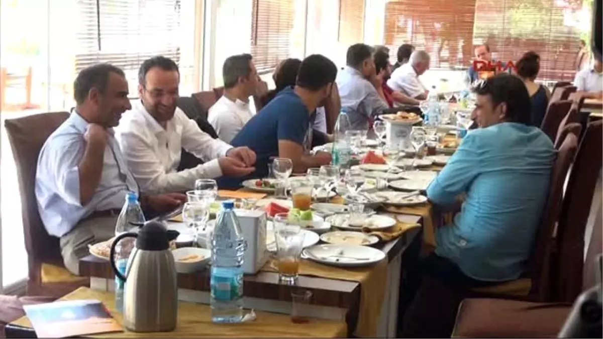 Diyarbakır D.ü Hastanesi Başhekimi Alan;\'rektör Olursam Üniversitedeki Paralel Yapıyı Tasfiye...