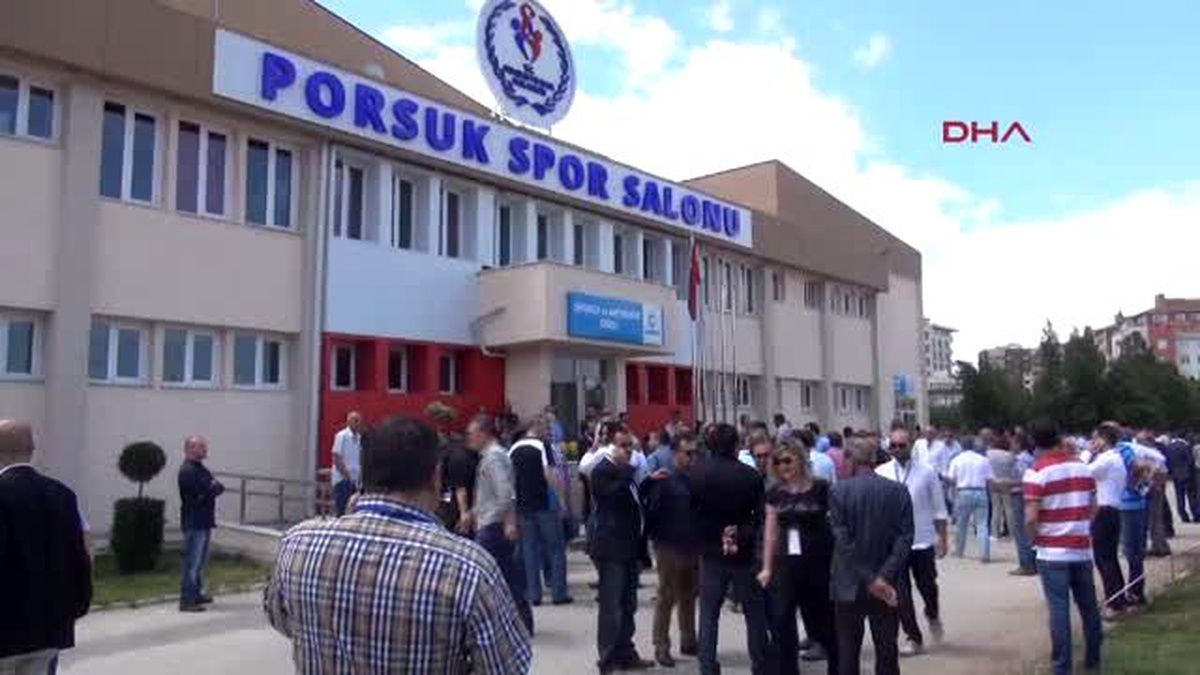 Eskişehirspor\'un Olağanüstü Kongresi Ertelendi