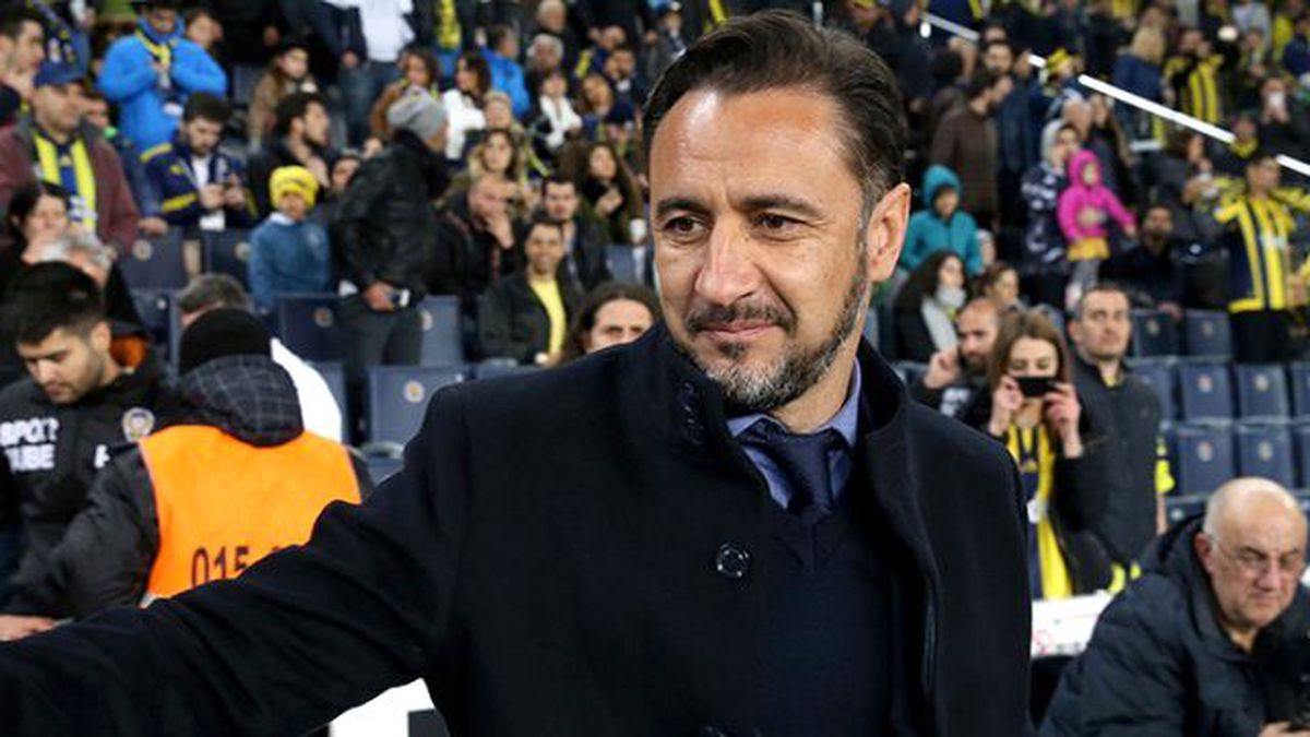 Fenerbahçeli Vitor Pereira, 4 Bölgeye Transfer İstedi