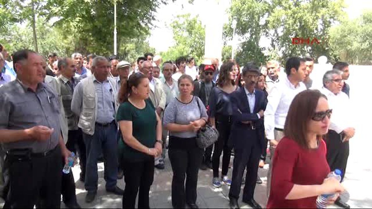 Gaziantep Hdp?lilerden Boşanma Komisyonu Raporuna Tepki