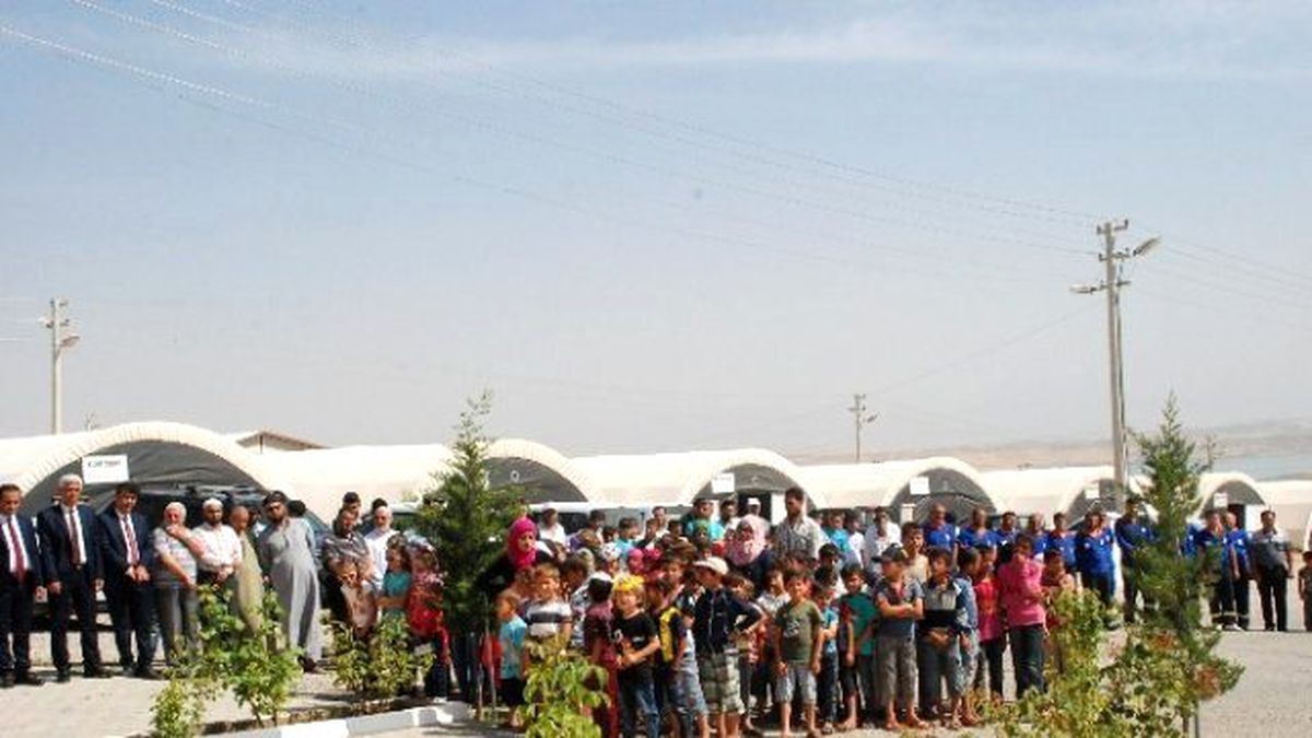 Adıyaman Çadır Kentte Duygusal Vedalaşma