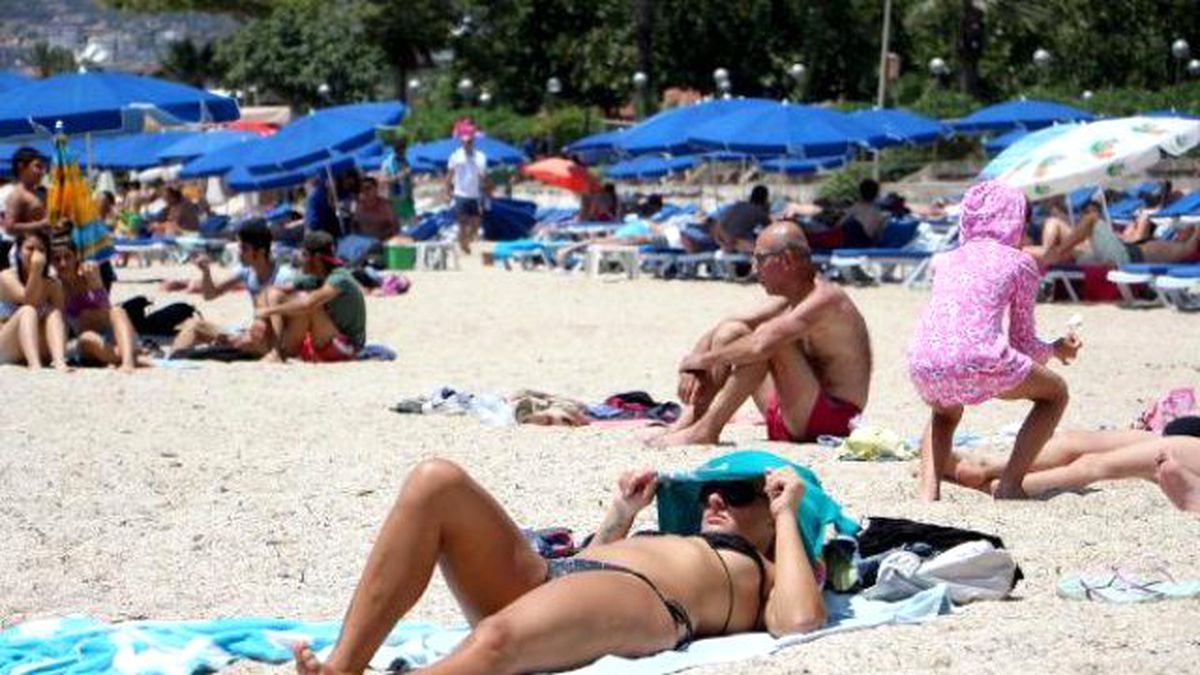 Yaz Geldi Alanya Sahilleri Şenlendi