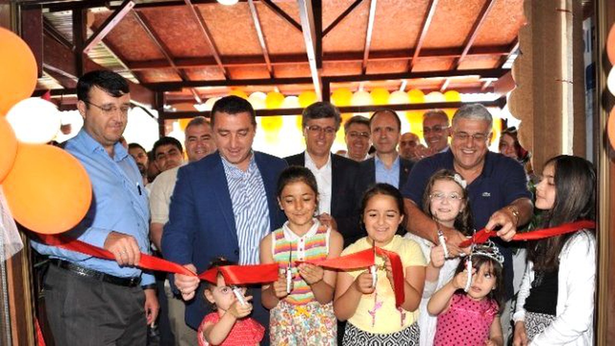 Başkan Bakıcı 4 Yeni İşyerinin Açılış Törenine Katıldı