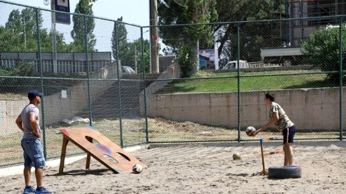 Biga\'da Survivor Yarışması