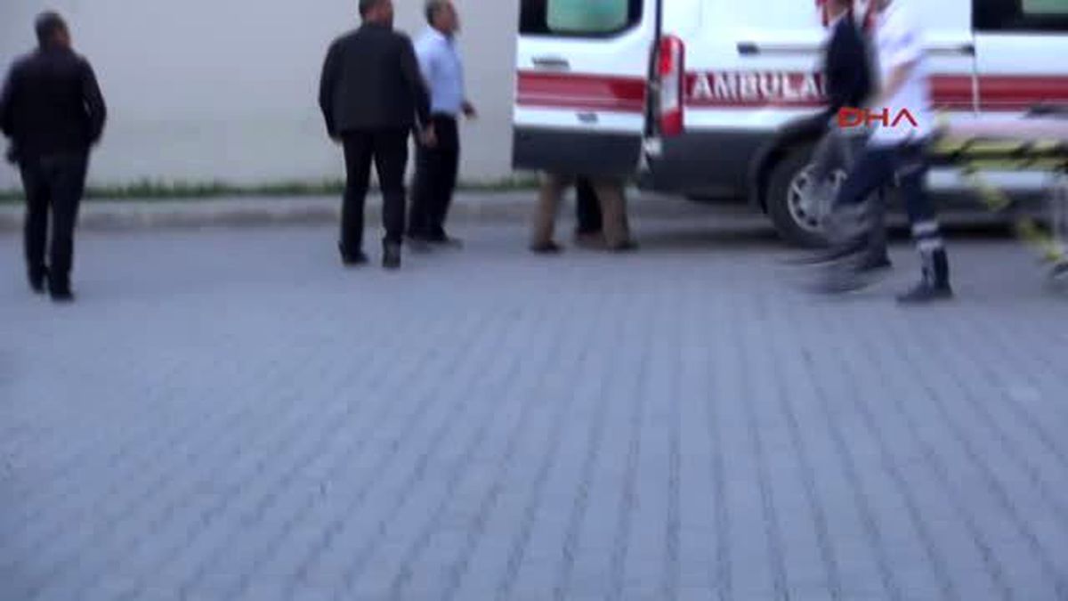 Çorum\'da Husumet Kavgası 3 Yaralı