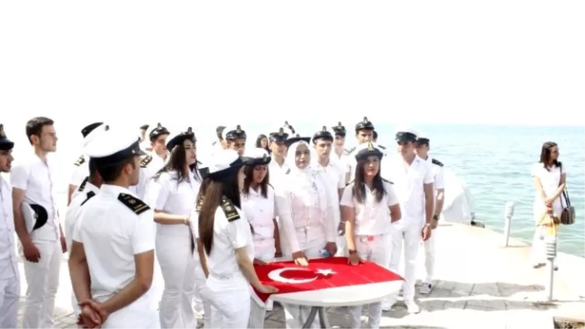 Denizcilik Lisesi 6. Mezunlarını Verdi