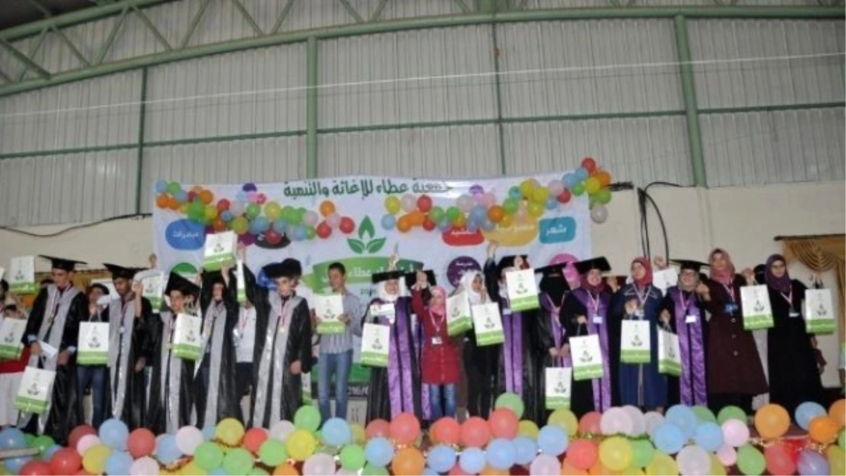 Dereceye Giren Suriyeli Öğrenciler Ödüllendirildi
