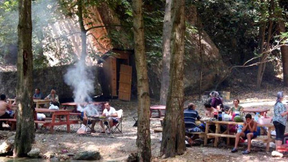 Doç. Dr. Behice Kurtaran: Yaz Aylarında Enfeksiyonlara Dikkat